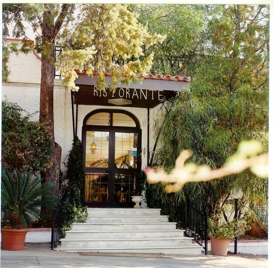 Hotel Miravalle Misilmeri Exteriör bild
